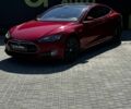 Красный Тесла Модель С, объемом двигателя 0 л и пробегом 306 тыс. км за 11000 $, фото 1 на Automoto.ua