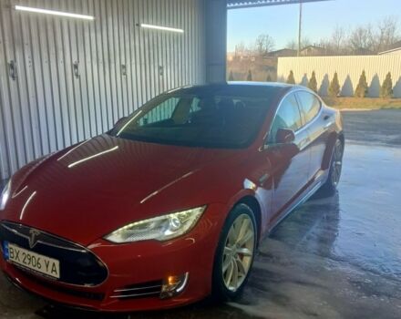 Красный Тесла Модель С, объемом двигателя 0 л и пробегом 87 тыс. км за 11000 $, фото 6 на Automoto.ua