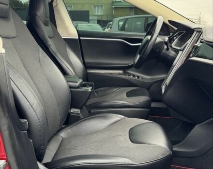 Червоний Тесла Модель С, об'ємом двигуна 0 л та пробігом 68 тис. км за 12900 $, фото 17 на Automoto.ua