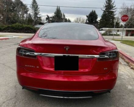 Червоний Тесла Модель С, об'ємом двигуна 0 л та пробігом 143 тис. км за 5000 $, фото 5 на Automoto.ua