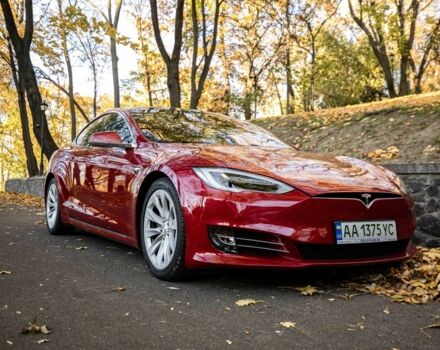 Червоний Тесла Модель С, об'ємом двигуна 0 л та пробігом 122 тис. км за 18500 $, фото 5 на Automoto.ua