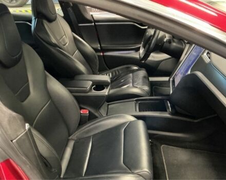 Красный Тесла Модель С, объемом двигателя 0 л и пробегом 160 тыс. км за 15900 $, фото 11 на Automoto.ua