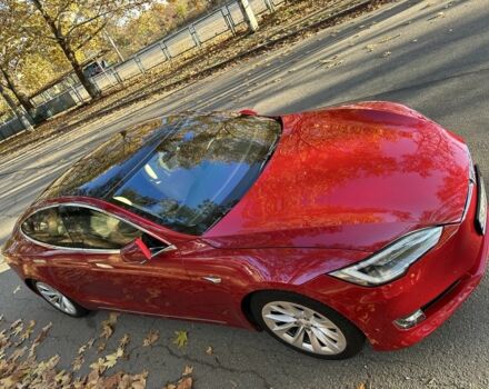 Червоний Тесла Модель С, об'ємом двигуна 0 л та пробігом 60 тис. км за 26800 $, фото 5 на Automoto.ua