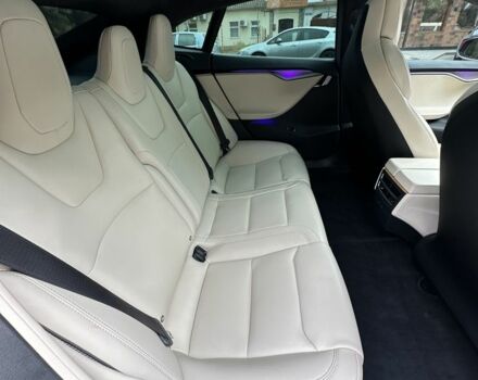 Червоний Тесла Модель С, об'ємом двигуна 0 л та пробігом 60 тис. км за 26800 $, фото 11 на Automoto.ua