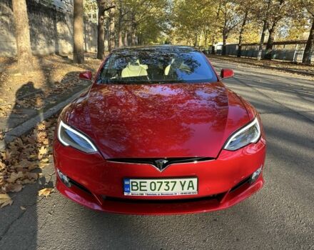 Червоний Тесла Модель С, об'ємом двигуна 0 л та пробігом 60 тис. км за 26800 $, фото 2 на Automoto.ua