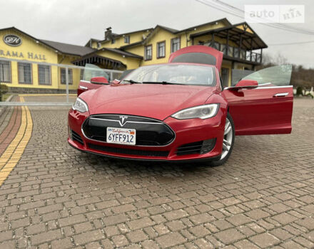Червоний Тесла Модель С, об'ємом двигуна 0 л та пробігом 169 тис. км за 17999 $, фото 4 на Automoto.ua