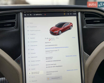 Красный Тесла Модель С, объемом двигателя 0 л и пробегом 319 тыс. км за 9500 $, фото 32 на Automoto.ua