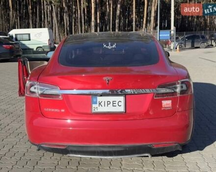 Червоний Тесла Модель С, об'ємом двигуна 0 л та пробігом 168 тис. км за 14500 $, фото 12 на Automoto.ua
