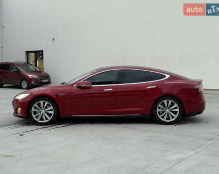 Красный Тесла Модель С, объемом двигателя 0 л и пробегом 319 тыс. км за 9500 $, фото 13 на Automoto.ua