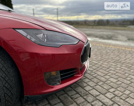 Червоний Тесла Модель С, об'ємом двигуна 0 л та пробігом 169 тис. км за 19999 $, фото 8 на Automoto.ua