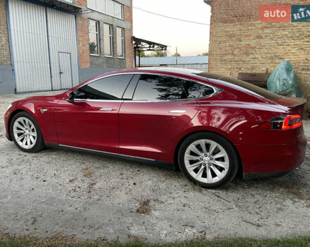 Красный Тесла Модель С, объемом двигателя 0 л и пробегом 199 тыс. км за 13500 $, фото 8 на Automoto.ua