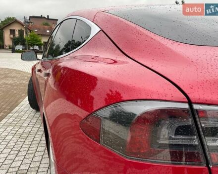Червоний Тесла Модель С, об'ємом двигуна 0 л та пробігом 170 тис. км за 16800 $, фото 11 на Automoto.ua