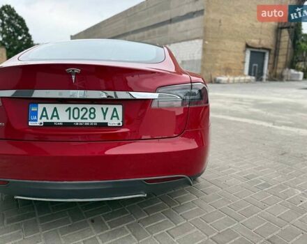 Червоний Тесла Модель С, об'ємом двигуна 0 л та пробігом 115 тис. км за 12500 $, фото 5 на Automoto.ua