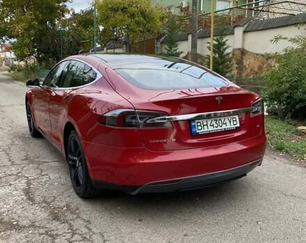 Красный Тесла Модель С, объемом двигателя 0 л и пробегом 179 тыс. км за 14800 $, фото 5 на Automoto.ua