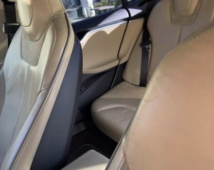 Червоний Тесла Модель С, об'ємом двигуна 0 л та пробігом 168 тис. км за 14500 $, фото 16 на Automoto.ua