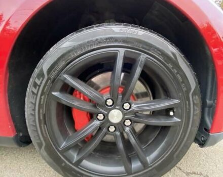 Красный Тесла Модель С, объемом двигателя 0 л и пробегом 179 тыс. км за 14800 $, фото 7 на Automoto.ua