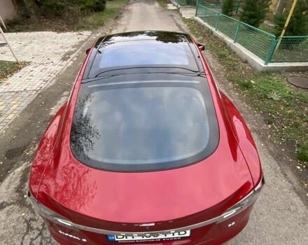 Красный Тесла Модель С, объемом двигателя 0 л и пробегом 176 тыс. км за 14800 $, фото 8 на Automoto.ua