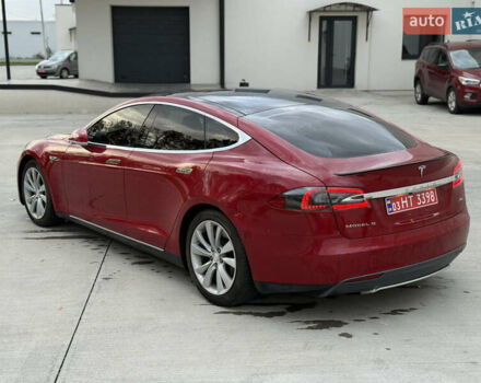 Красный Тесла Модель С, объемом двигателя 0 л и пробегом 319 тыс. км за 9500 $, фото 11 на Automoto.ua