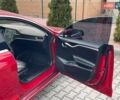 Красный Тесла Модель С, объемом двигателя 0 л и пробегом 236 тыс. км за 12999 $, фото 18 на Automoto.ua