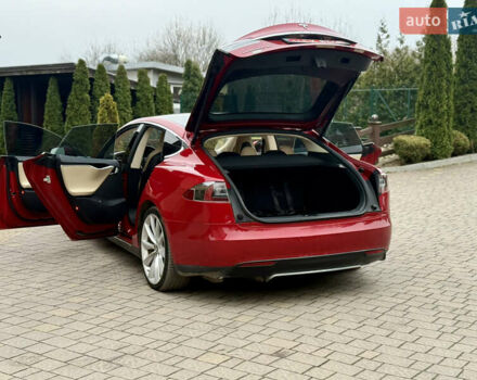 Червоний Тесла Модель С, об'ємом двигуна 0 л та пробігом 122 тис. км за 13450 $, фото 36 на Automoto.ua