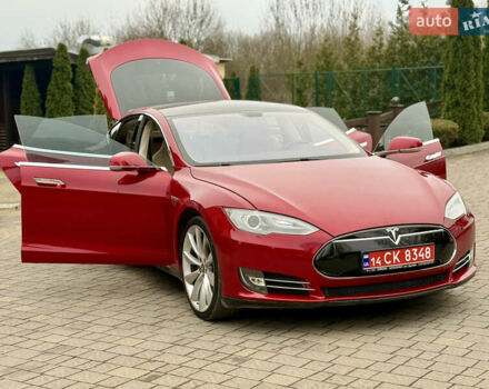 Червоний Тесла Модель С, об'ємом двигуна 0 л та пробігом 122 тис. км за 13450 $, фото 19 на Automoto.ua