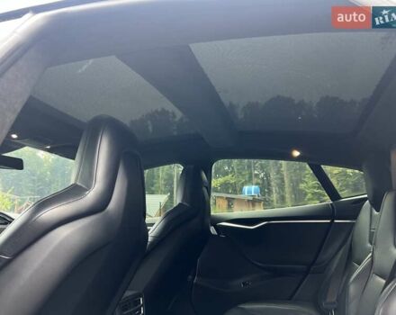 Червоний Тесла Модель С, об'ємом двигуна 0 л та пробігом 99 тис. км за 15900 $, фото 12 на Automoto.ua