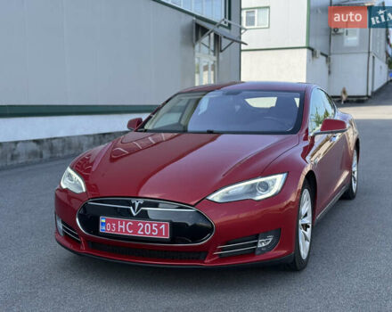 Червоний Тесла Модель С, об'ємом двигуна 0 л та пробігом 150 тис. км за 12000 $, фото 5 на Automoto.ua