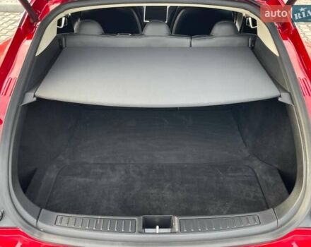 Червоний Тесла Модель С, об'ємом двигуна 0 л та пробігом 236 тис. км за 12999 $, фото 45 на Automoto.ua