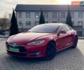 Красный Тесла Модель С, объемом двигателя 0 л и пробегом 236 тыс. км за 12999 $, фото 1 на Automoto.ua