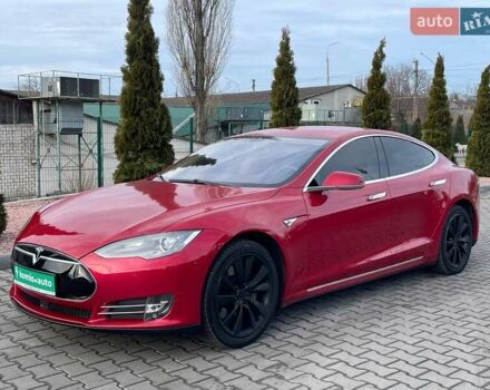 Червоний Тесла Модель С, об'ємом двигуна 0 л та пробігом 236 тис. км за 12999 $, фото 2 на Automoto.ua