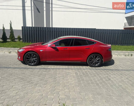 Красный Тесла Модель С, объемом двигателя 0 л и пробегом 223 тыс. км за 11999 $, фото 10 на Automoto.ua