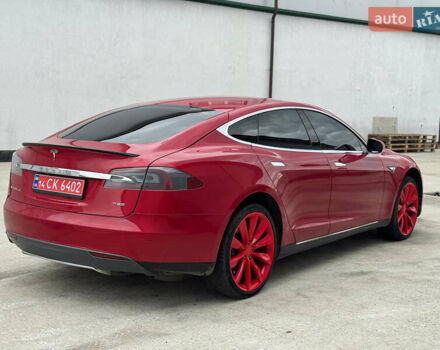 Червоний Тесла Модель С, об'ємом двигуна 0 л та пробігом 145 тис. км за 13700 $, фото 4 на Automoto.ua