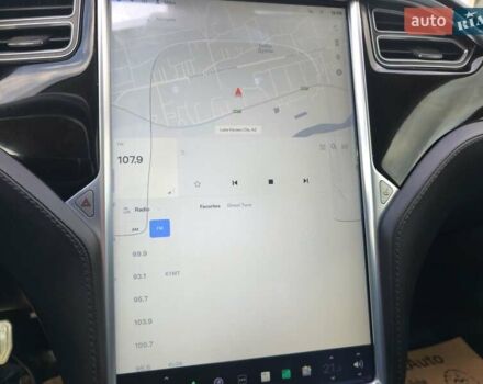 Червоний Тесла Модель С, об'ємом двигуна 0 л та пробігом 173 тис. км за 12999 $, фото 12 на Automoto.ua