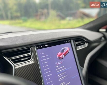Червоний Тесла Модель С, об'ємом двигуна 0 л та пробігом 99 тис. км за 15900 $, фото 17 на Automoto.ua