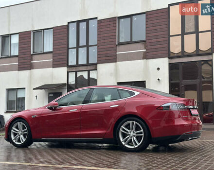 Красный Тесла Модель С, объемом двигателя 0 л и пробегом 188 тыс. км за 15300 $, фото 11 на Automoto.ua