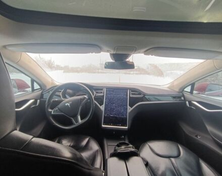 Червоний Тесла Модель С, об'ємом двигуна 0 л та пробігом 208 тис. км за 13800 $, фото 10 на Automoto.ua