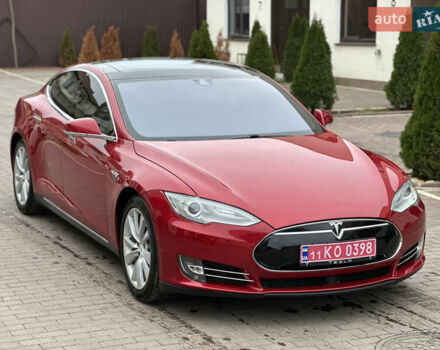 Червоний Тесла Модель С, об'ємом двигуна 0 л та пробігом 160 тис. км за 15900 $, фото 5 на Automoto.ua