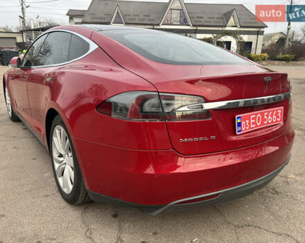 Червоний Тесла Модель С, об'ємом двигуна 0 л та пробігом 155 тис. км за 13500 $, фото 46 на Automoto.ua