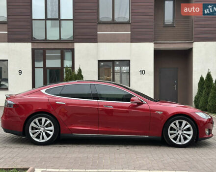 Червоний Тесла Модель С, об'ємом двигуна 0 л та пробігом 160 тис. км за 15900 $, фото 8 на Automoto.ua