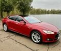 Красный Тесла Модель С, объемом двигателя 0 л и пробегом 150 тыс. км за 13999 $, фото 4 на Automoto.ua