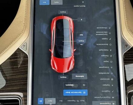 Красный Тесла Модель С, объемом двигателя 0 л и пробегом 88 тыс. км за 15900 $, фото 18 на Automoto.ua