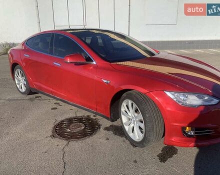 Червоний Тесла Модель С, об'ємом двигуна 0 л та пробігом 184 тис. км за 17300 $, фото 5 на Automoto.ua