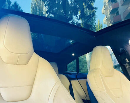 Червоний Тесла Модель С, об'ємом двигуна 0 л та пробігом 80 тис. км за 12800 $, фото 38 на Automoto.ua