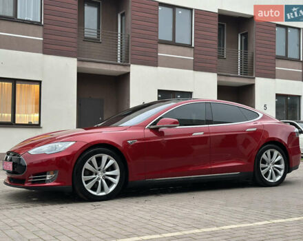 Червоний Тесла Модель С, об'ємом двигуна 0 л та пробігом 160 тис. км за 15900 $, фото 3 на Automoto.ua