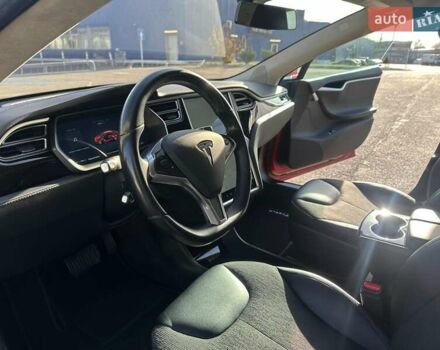 Красный Тесла Модель С, объемом двигателя 0 л и пробегом 108 тыс. км за 13900 $, фото 40 на Automoto.ua