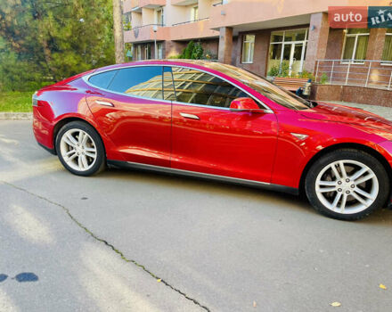 Червоний Тесла Модель С, об'ємом двигуна 0 л та пробігом 80 тис. км за 12800 $, фото 5 на Automoto.ua