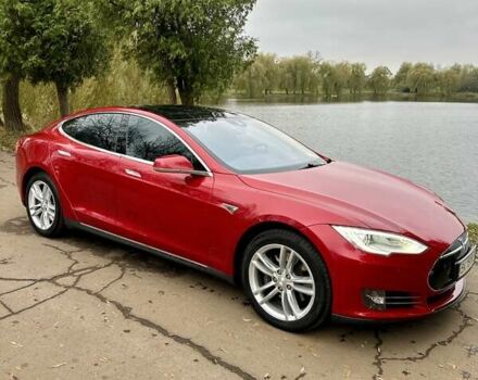 Червоний Тесла Модель С, об'ємом двигуна 0 л та пробігом 150 тис. км за 14850 $, фото 5 на Automoto.ua