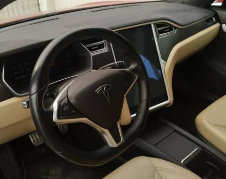 Червоний Тесла Модель С, об'ємом двигуна 0 л та пробігом 126 тис. км за 29999 $, фото 2 на Automoto.ua