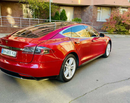 Червоний Тесла Модель С, об'ємом двигуна 0 л та пробігом 80 тис. км за 12800 $, фото 7 на Automoto.ua