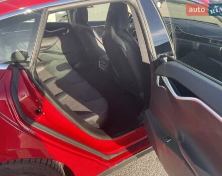 Красный Тесла Модель С, объемом двигателя 0 л и пробегом 108 тыс. км за 13900 $, фото 8 на Automoto.ua